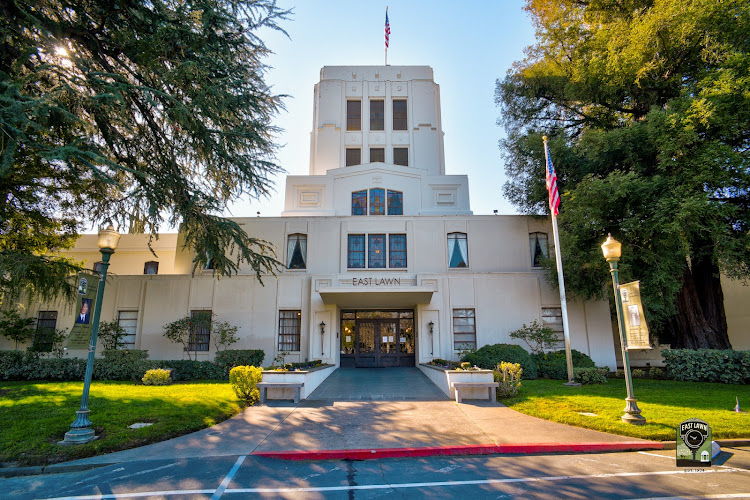 Funeral Services at East Lawn Memorial Park in Sacramento, California | FuneralHomes.fyi East Lawn Memorial Park Sacramento California