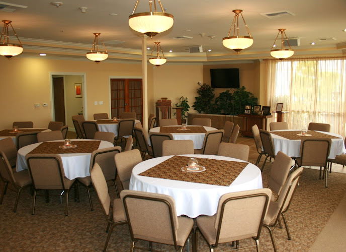 Funeral Services at Heritage Oaks Memorial Chapel in Rocklin, California | FuneralHomes.fyi Heritage Oaks Memorial Chapel Rocklin California