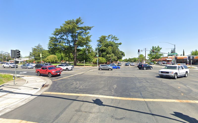 Southeast lawn memorial park Elk Grove California