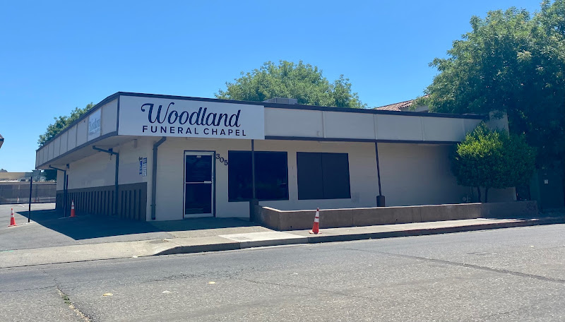Funeral Services at Woodland Funeral Chapel in Woodland, California | FuneralHomes.fyi Woodland Funeral Chapel Woodland California