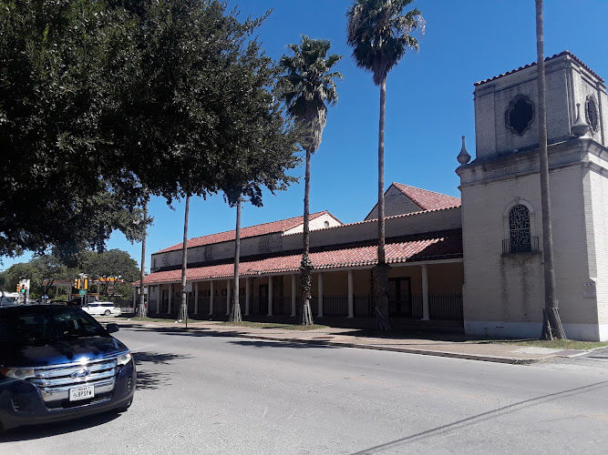 Funeral Services at Alamo Funeral Chapels in San Antonio, Texas | FuneralHomes.fyi Alamo Funeral Chapels San Antonio Texas