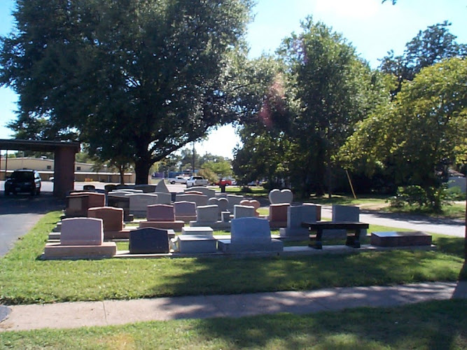 Funeral Services at Delisle Funeral Home in Portageville, Missouri | FuneralHomes.fyi Delisle Funeral Home Portageville Missouri