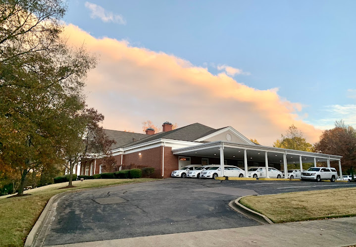 Funeral Services at M. J. Edwards Stage Road Chapel in Memphis, Tennessee | FuneralHomes.fyi M. J. Edwards Stage Road Chapel Memphis Tennessee