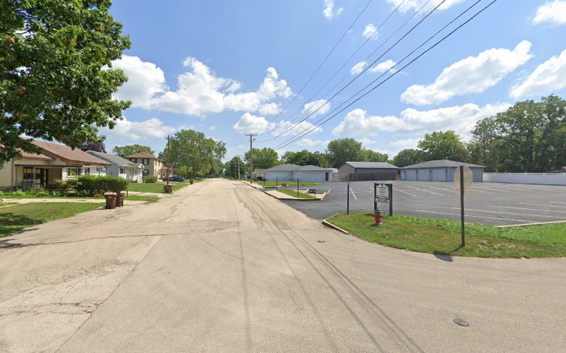 Funeral Services at Farrell Holland Gale Funeral Home and Cremation Services in Byron, Illinois | FuneralHomes.fyi Farrell Holland Gale Funeral Home and Cremation Services Byron Illinois