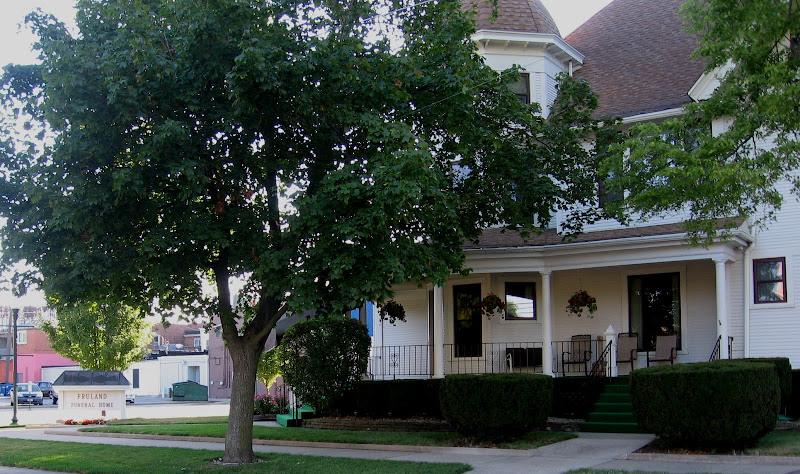 Funeral Services at Fruland Funeral Home in Morris, Illinois | FuneralHomes.fyi Fruland Funeral Home Morris Illinois