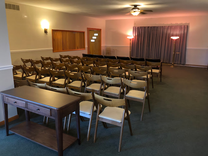 Funeral Services at Calvert & Martin Funeral Homes – Chatsworth Chapel in Chatsworth, Illinois | FuneralHomes.fyi Calvert & Martin Funeral Homes – Chatsworth Chapel Chatsworth Illinois