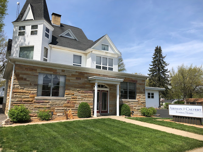 Funeral Services at Airsman & Calvert Funeral Homes in Virden, Illinois | FuneralHomes.fyi Airsman & Calvert Funeral Homes Virden Illinois