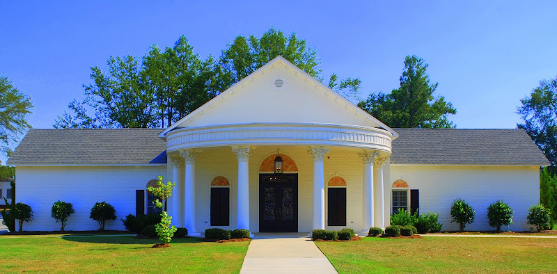 Funeral Services at Ellisville Funeral Home in Ellisville, Mississippi | FuneralHomes.fyi Ellisville Funeral Home Ellisville Mississippi