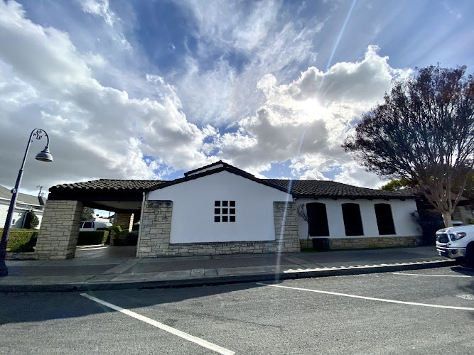 Black-Cooper-Sander Funeral Home Hollister California