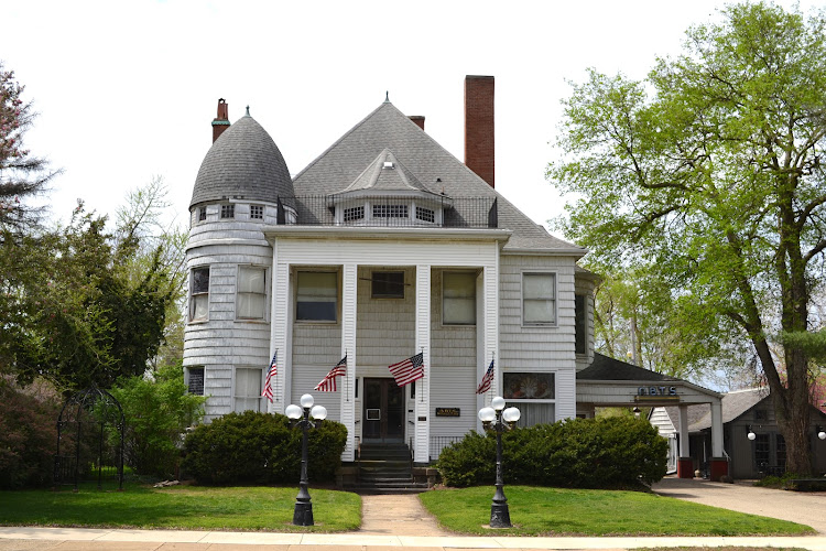 Abts Mortuary Pekin Illinois