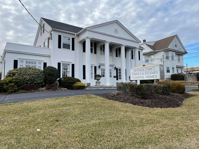 Funeral Services at Abriola & Kelemen Funeral Home in Stratford, Connecticut | FuneralHomes.fyi Abriola & Kelemen Funeral Home Stratford Connecticut