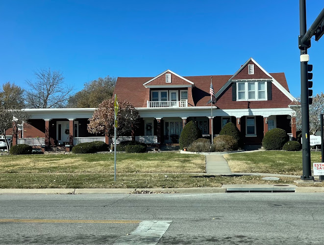 Bruce Funeral Home, Inc. Gardner Kansas