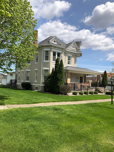 Calvert Johnson & Froelich Memorial Homes – Minonk Chapel Minonk Illinois