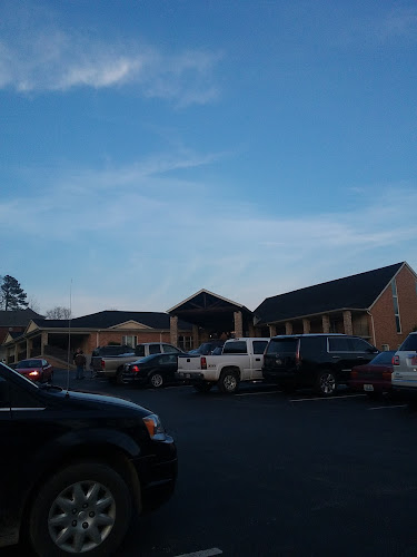 Funeral Services at Bowling Funeral Home in London, Kentucky | FuneralHomes.fyi Bowling Funeral Home London Kentucky