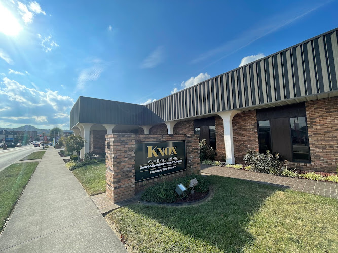 Funeral Services at Knox Funeral Home Inc in Barbourville, Kentucky | FuneralHomes.fyi Knox Funeral Home Inc Barbourville Kentucky