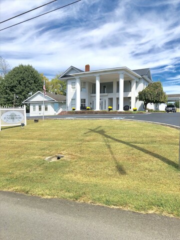 Funeral Services at Bartley & Sons Funeral Home in Tompkinsville, Kentucky | FuneralHomes.fyi Bartley & Sons Funeral Home Tompkinsville Kentucky