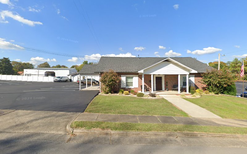 Yokley-Trible Funeral Home Tompkinsville Kentucky