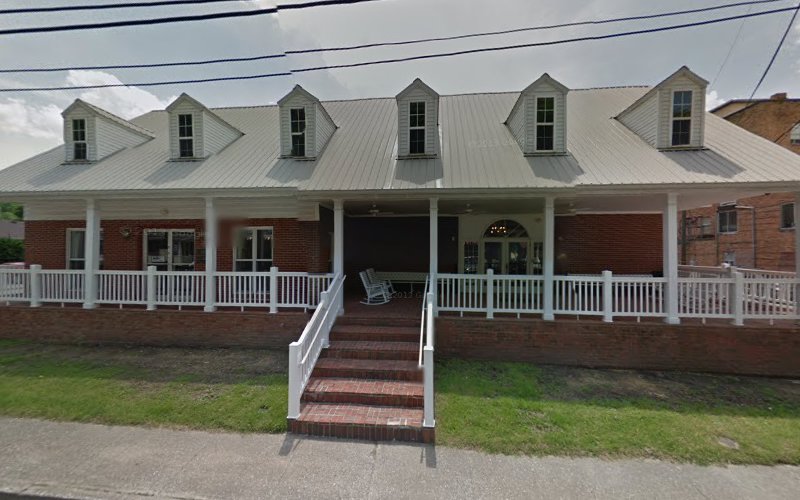 Engle-Bowling Funeral Home Hazard Kentucky