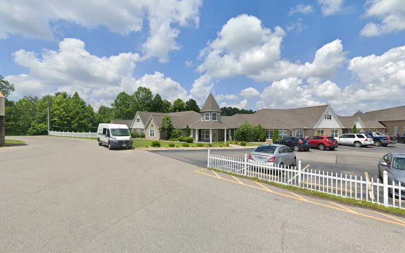 Funeral Services at Bailey Family Funeral Home in Flatwoods, Kentucky | FuneralHomes.fyi Bailey Family Funeral Home Flatwoods Kentucky