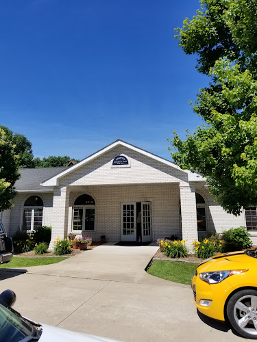 Funeral Services at Shawgo Memorial Home in Astoria, Illinois | FuneralHomes.fyi Shawgo Memorial Home Astoria Illinois