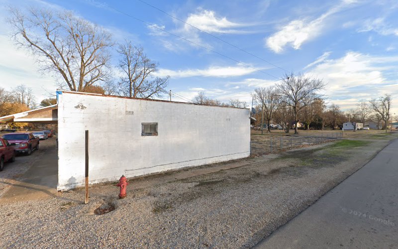 Funeral Services at Sanders Kathy in Qulin, Missouri | FuneralHomes.fyi Sanders Kathy Qulin Missouri