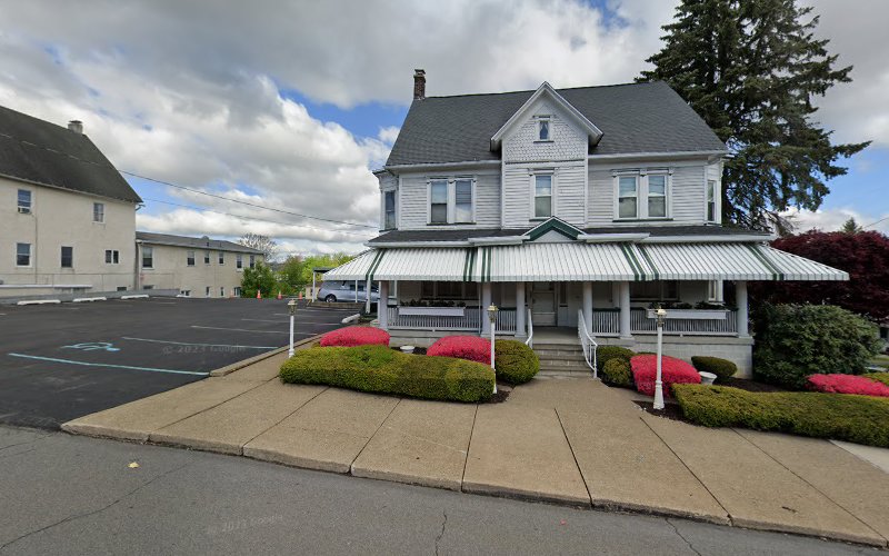 Funeral Services at Neil W Regan Funeral Home in Scranton, Pennsylvania | FuneralHomes.fyi Neil W Regan Funeral Home Scranton Pennsylvania