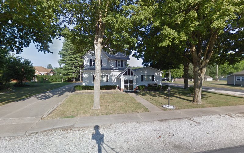 Funeral Services at Clugston-Tibbitts Funeral Home in Blandinsville, Illinois | FuneralHomes.fyi Clugston-Tibbitts Funeral Home Blandinsville Illinois