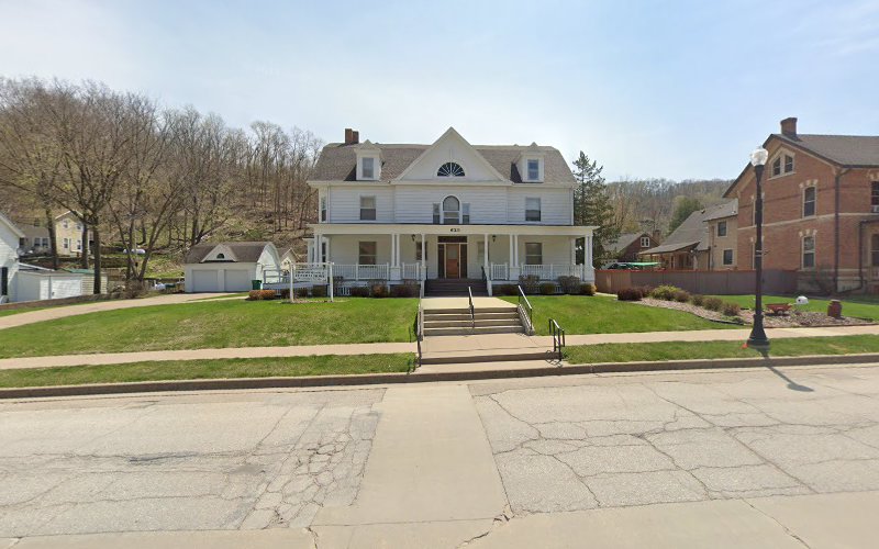 Funeral Services at Lake & Thornburg Funeral Home in McGregor, Iowa | FuneralHomes.fyi Lake & Thornburg Funeral Home McGregor Iowa