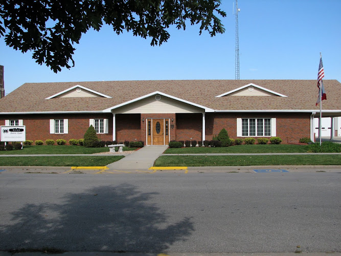 Funeral Services at Nishna Valley Funeral & Cremation Service in Shenandoah, Iowa | FuneralHomes.fyi Nishna Valley Funeral & Cremation Service Shenandoah Iowa