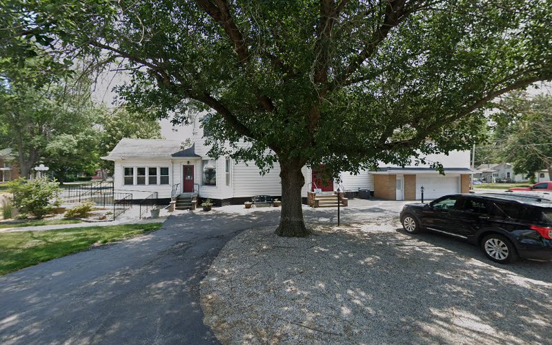 Funeral Services at Hurley Funeral Home in Mason City, Illinois | FuneralHomes.fyi Hurley Funeral Home Mason City Illinois