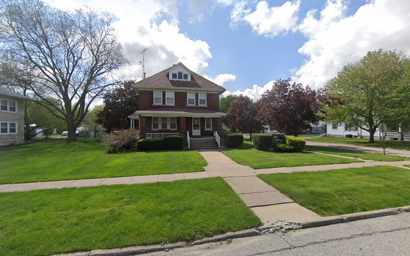 Funeral Services at Honts Funeral Home in Winfield, Iowa | FuneralHomes.fyi Honts Funeral Home Winfield Iowa