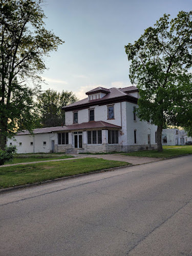 Kost Memorial Home Vermont Illinois