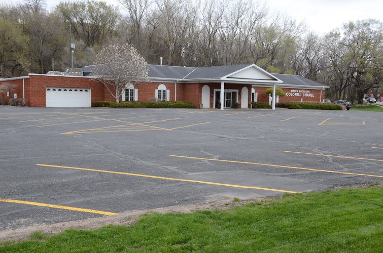 Funeral Services at Meyer Brothers Colonial Chapel in Sioux City, Iowa | FuneralHomes.fyi Meyer Brothers Colonial Chapel Sioux City Iowa