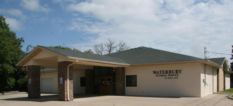 Funeral Services at Waterbury Funeral Service of Sioux City in Sioux City, Iowa | FuneralHomes.fyi Waterbury Funeral Service of Sioux City Sioux City Iowa