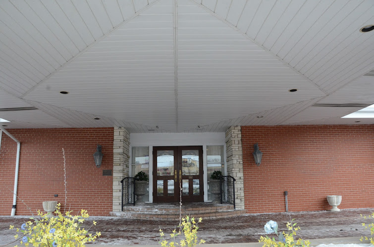 Funeral Services at Schmaedeke Funeral Homes in Worth, Illinois | FuneralHomes.fyi Schmaedeke Funeral Homes Worth Illinois