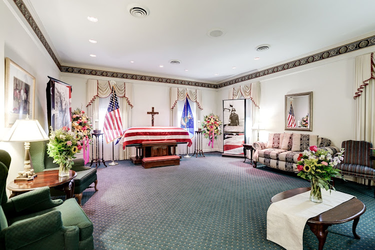 Funeral Services at Mountcastle Funeral Home in Woodbridge, Virginia | FuneralHomes.fyi Mountcastle Funeral Home Woodbridge Virginia