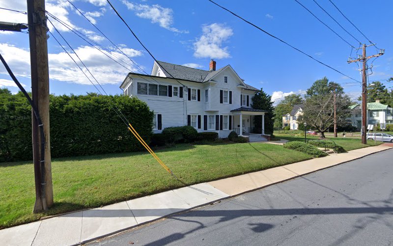 Funeral Services at Pumphrey’s Colonial Funeral Home in Rockville, Maryland | FuneralHomes.fyi Pumphrey’s Colonial Funeral Home Rockville Maryland