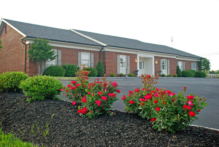 Funeral Services at Loudoun Funeral Chapel & Crematory in Leesburg, Virginia | FuneralHomes.fyi Loudoun Funeral Chapel & Crematory Leesburg Virginia