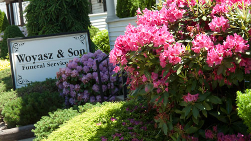 Funeral Services at Woyasz & Son Funeral Home in Norwich, Connecticut | FuneralHomes.fyi Woyasz & Son Funeral Home Norwich Connecticut
