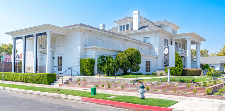 Funeral Services at Lisle Funeral Home in Fresno, California | FuneralHomes.fyi Lisle Funeral Home Fresno California