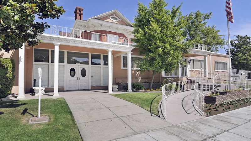 Palm LaPaz Funerals and Cremations Fresno California