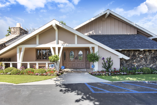 Gates, Kingsley & Gates Praiswater Mortuary Canoga Park California