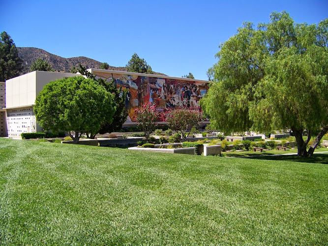 Funeral Services at Mount Sinai Memorial Park and Mortuaries in Los Angeles, California | FuneralHomes.fyi Mount Sinai Memorial Park and Mortuaries Los Angeles California