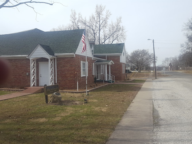 Funeral Services at Heil-Schuessler & Sinn Funeral Home (New Athens) in New Athens, Illinois | FuneralHomes.fyi Heil-Schuessler & Sinn Funeral Home (New Athens) New Athens Illinois