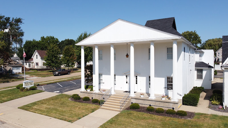 Funeral Services at Mueller-Pagani Funeral Home LaSalle in La Salle, Illinois | FuneralHomes.fyi Mueller-Pagani Funeral Home LaSalle La Salle Illinois