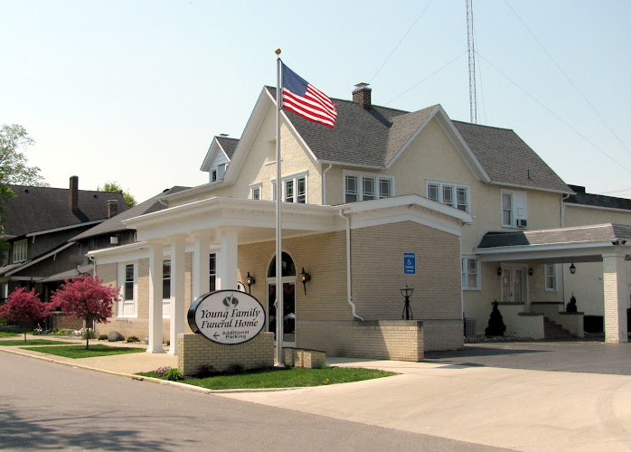 Funeral Services at Young Family Funeral Home in Kendallville, Indiana | FuneralHomes.fyi Young Family Funeral Home Kendallville Indiana