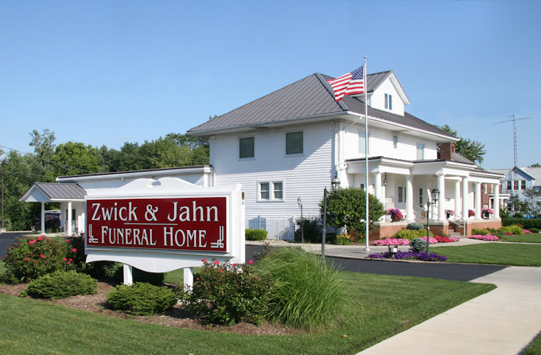 Zwick & Jahn Funeral Home Decatur Indiana