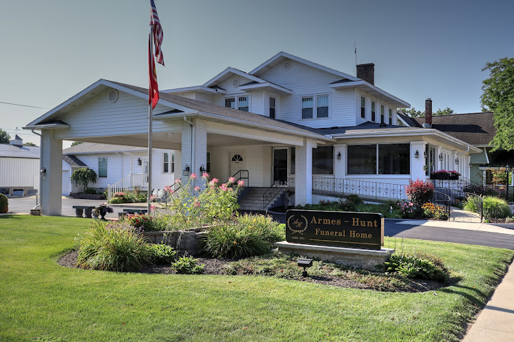 Funeral Services at Armes-Hunt Funeral Home in Fairmount, Indiana | FuneralHomes.fyi Armes-Hunt Funeral Home Fairmount Indiana