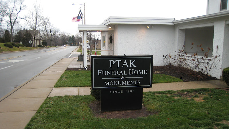 Funeral Services at Ptak Funeral Home in Peru, Illinois | FuneralHomes.fyi Ptak Funeral Home Peru Illinois