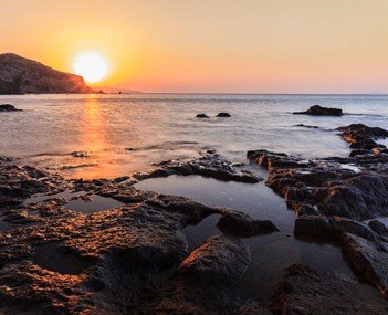 Funeral Services at Paul Mayhew Funeral Home Inc in Edwardsburg, Michigan | FuneralHomes.fyi Paul Mayhew Funeral Home Inc Edwardsburg Michigan